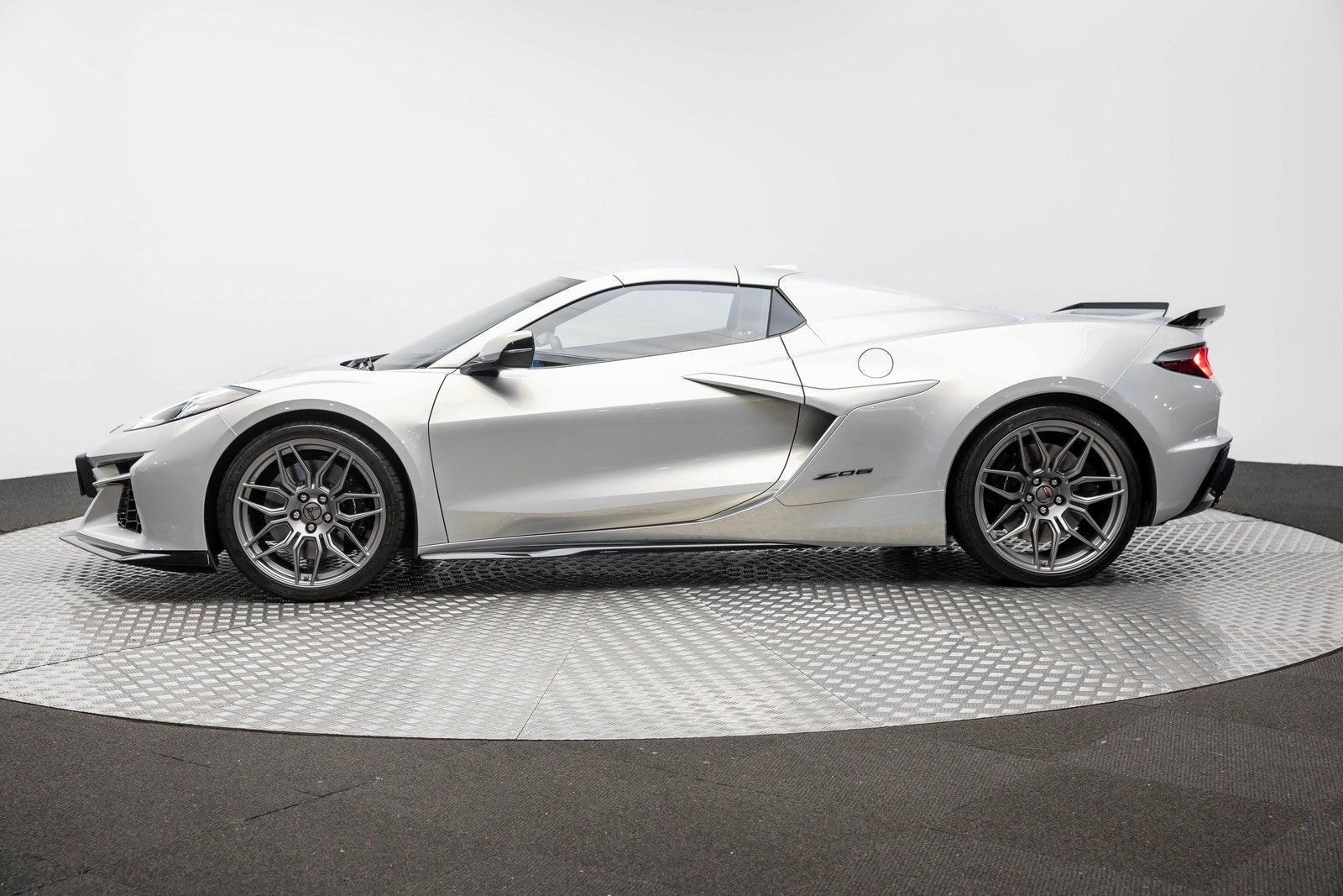2024 Chevrolet Corvette 2LZ