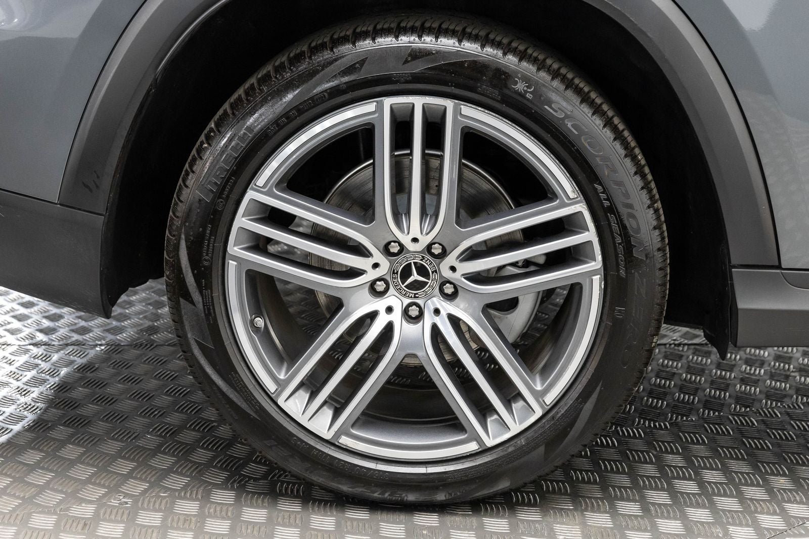 Mercedes-Benz GLS 450 2025 GLS 450