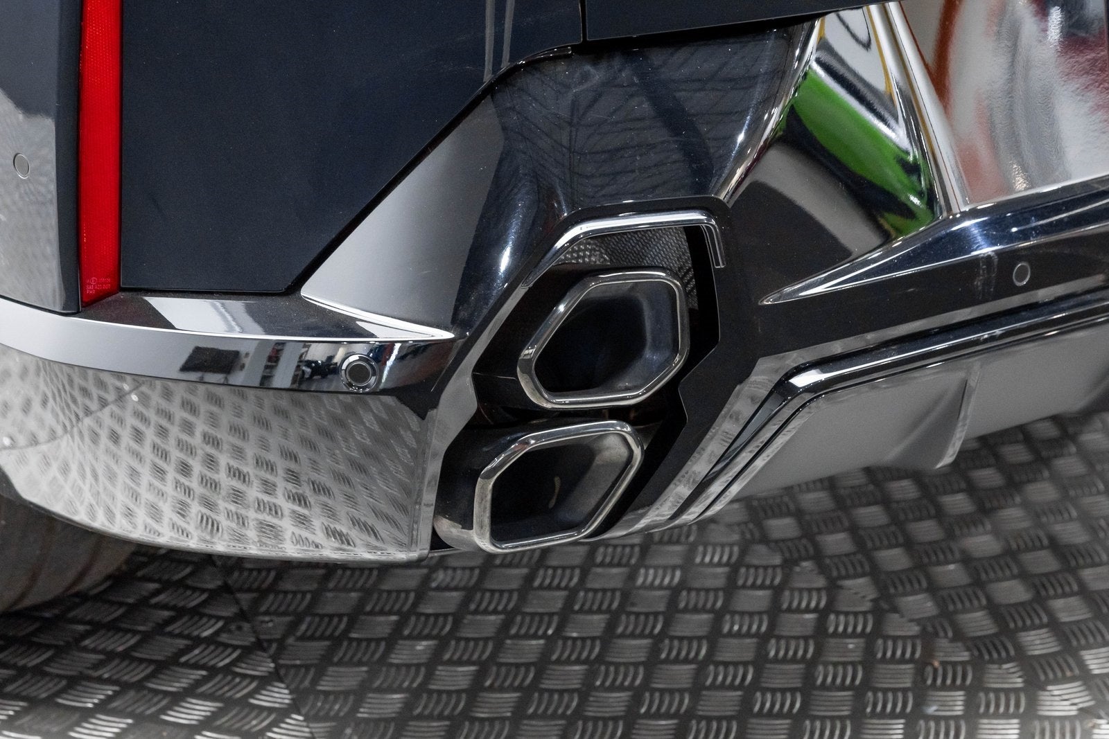 2024 BMW XM Sports Activity Vehicle