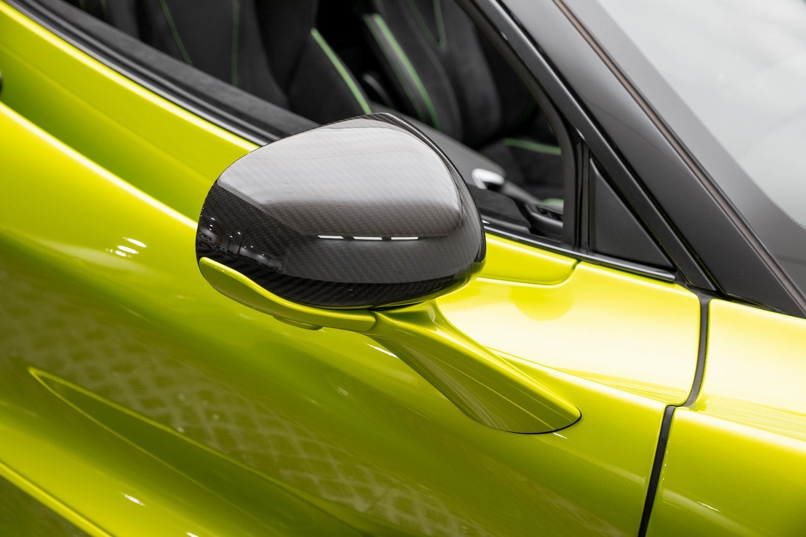 2023 McLaren 720S Spider