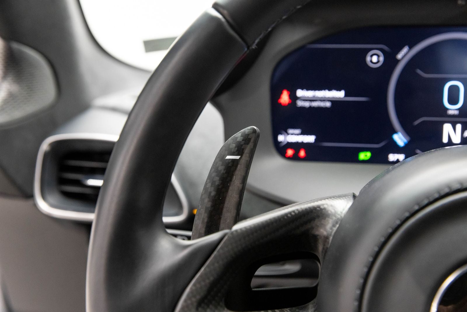 McLaren Artura Coupé 2023