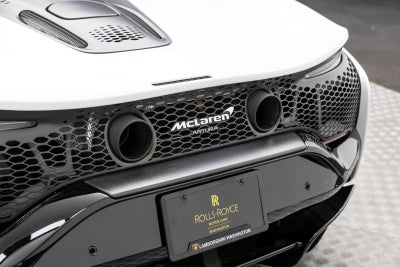 McLaren Artura Coupé 2023