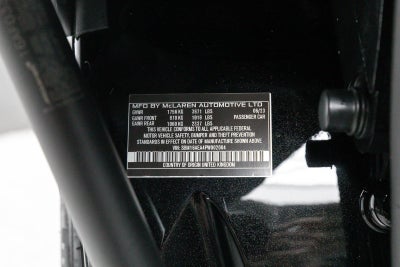 McLaren Artura Coupé 2023