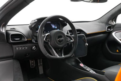 McLaren Artura Coupé 2023