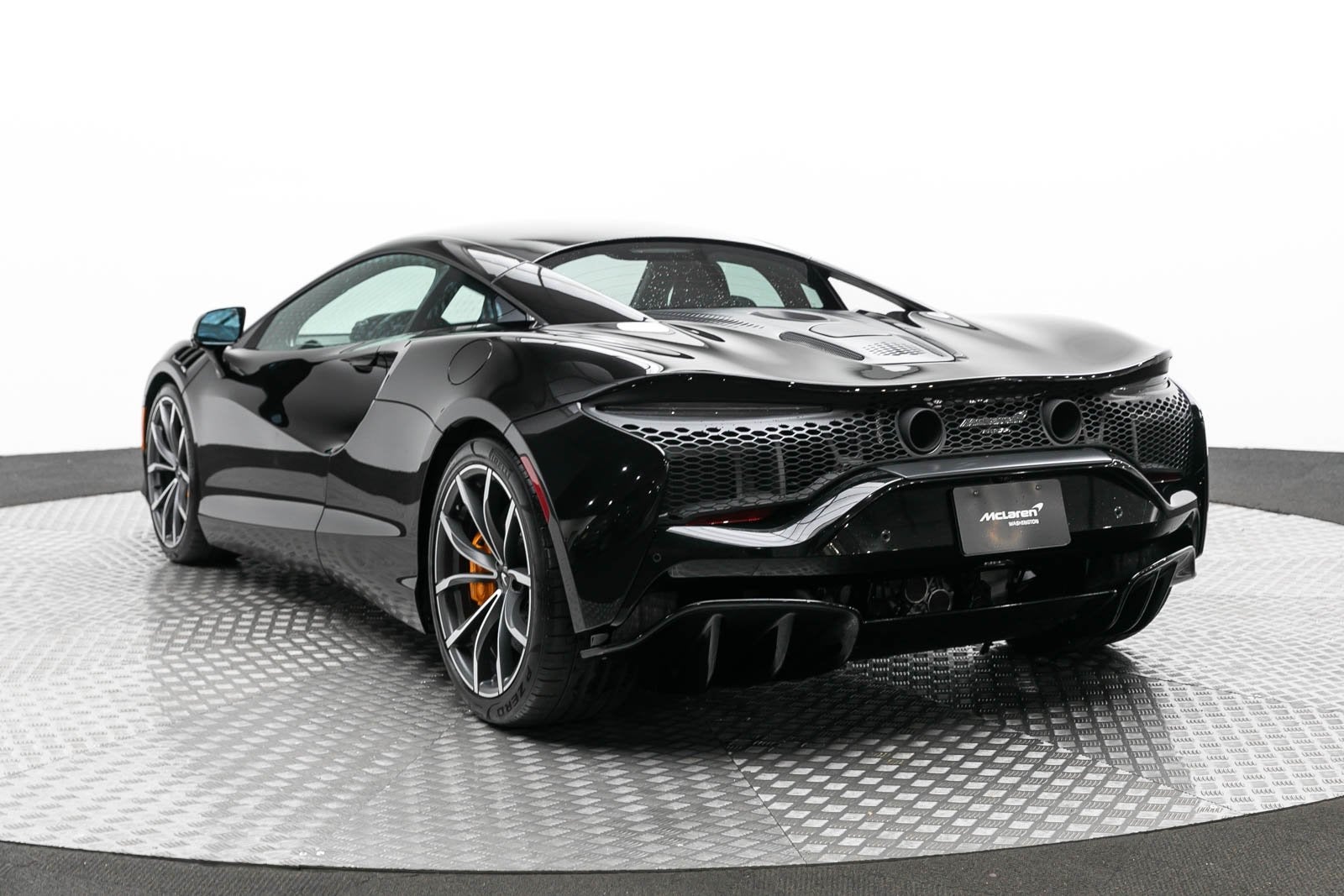 McLaren Artura Coupé 2023