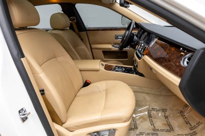 Rolls-Royce Ghost de 4 puertas de 2011
