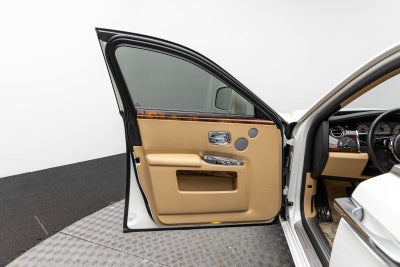 Rolls-Royce Ghost de 4 puertas de 2011