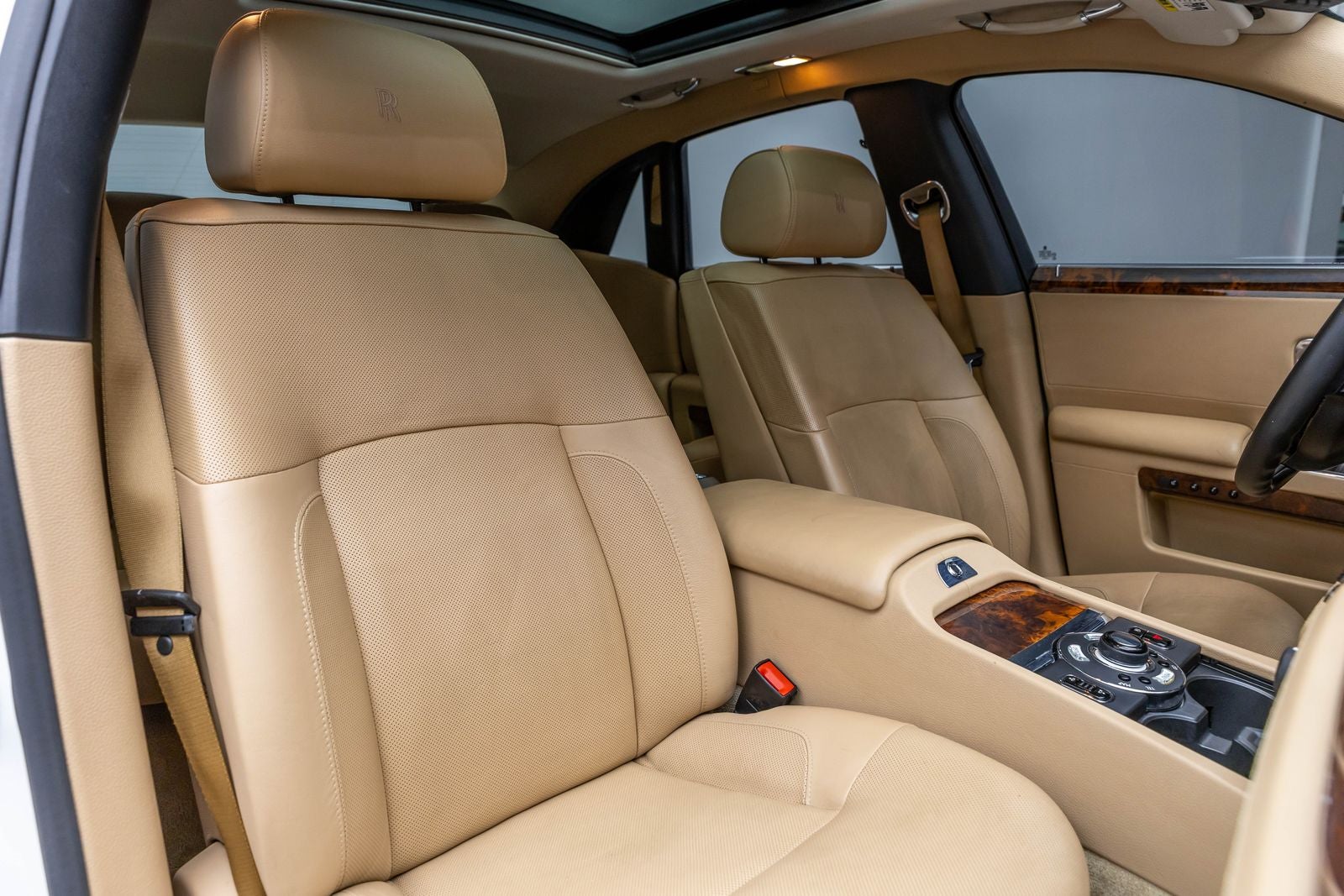 Rolls-Royce Ghost de 4 puertas de 2011