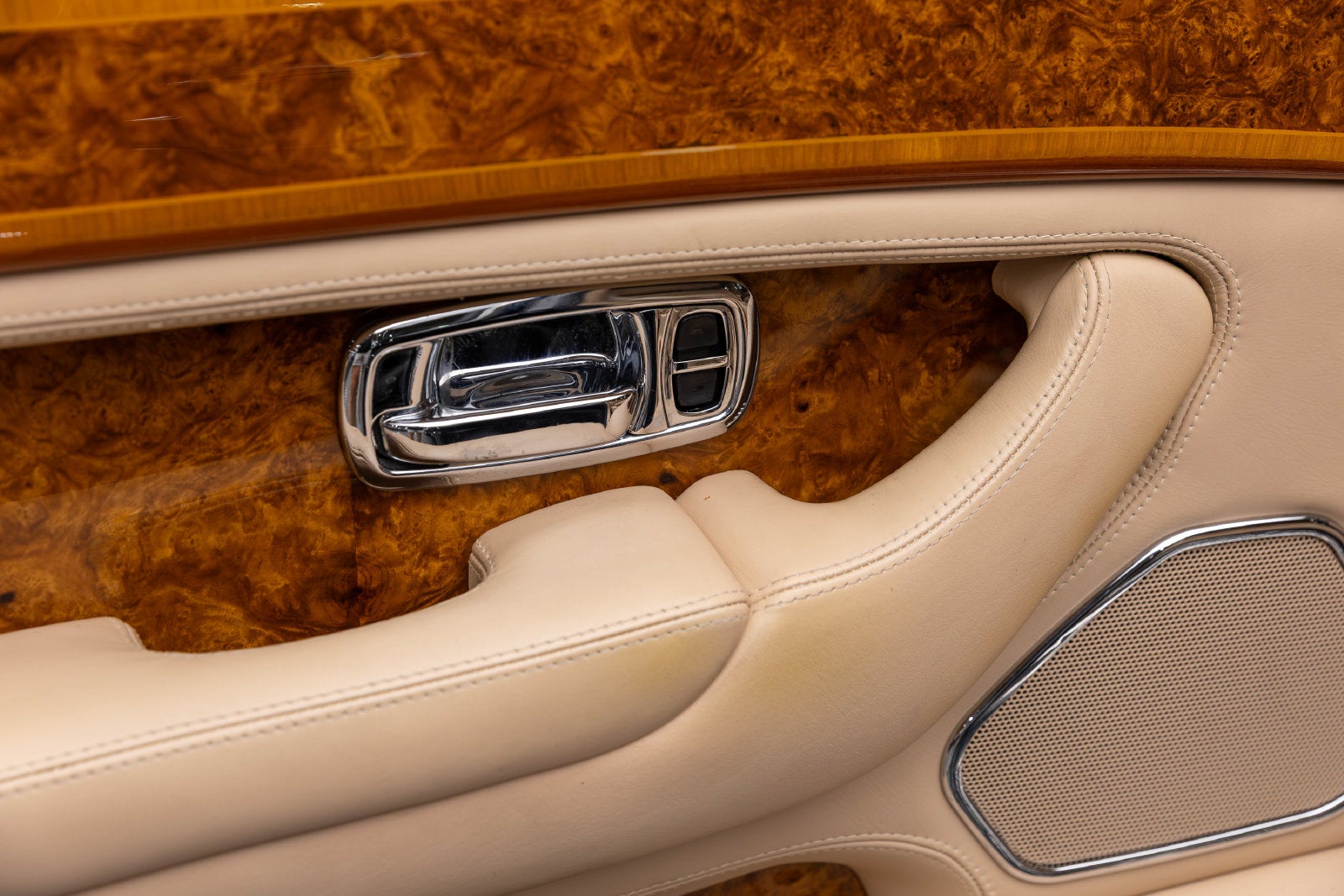 Rolls-Royce Silver Seraph de 4 puertas de 2002