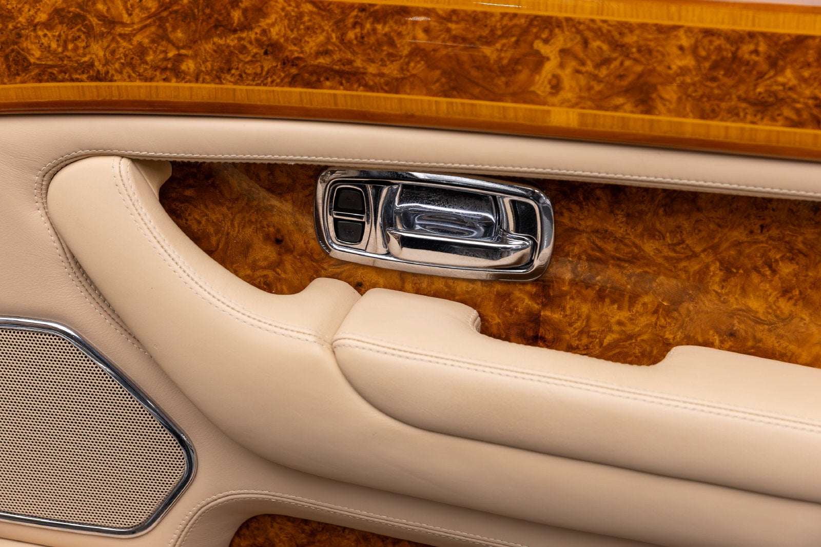 Rolls-Royce Silver Seraph de 4 puertas de 2002