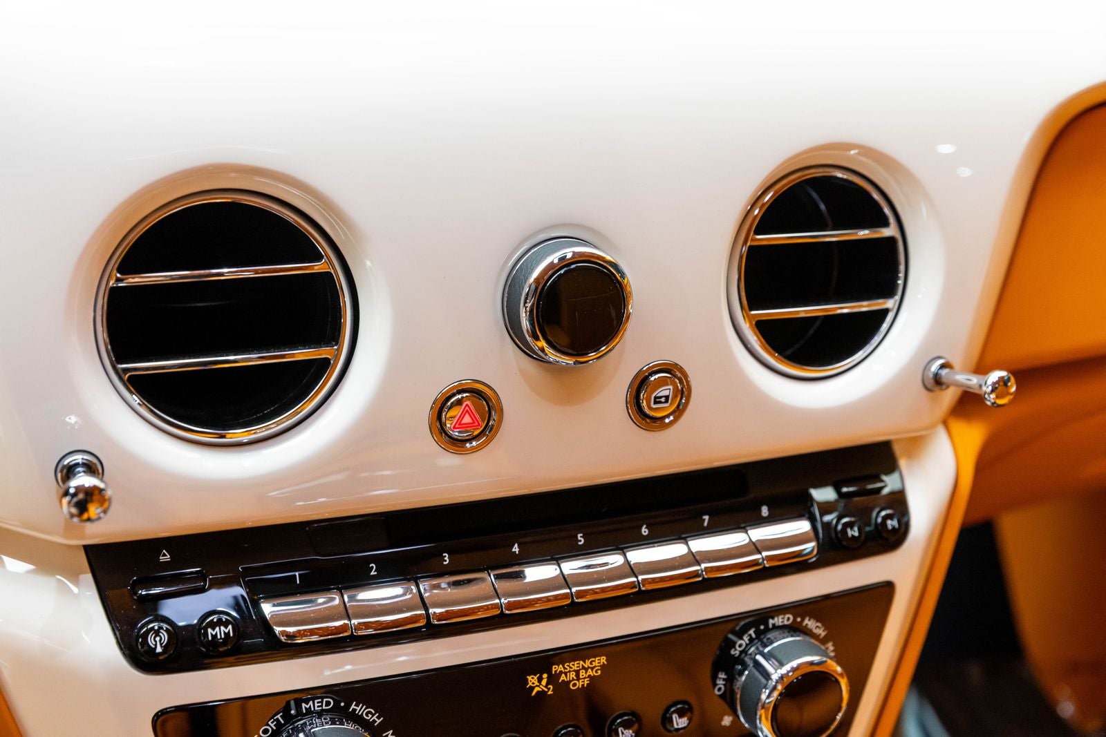 Rolls-Royce Phantom Sedán 2023