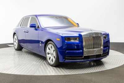 Rolls-Royce Phantom Sedán 2023