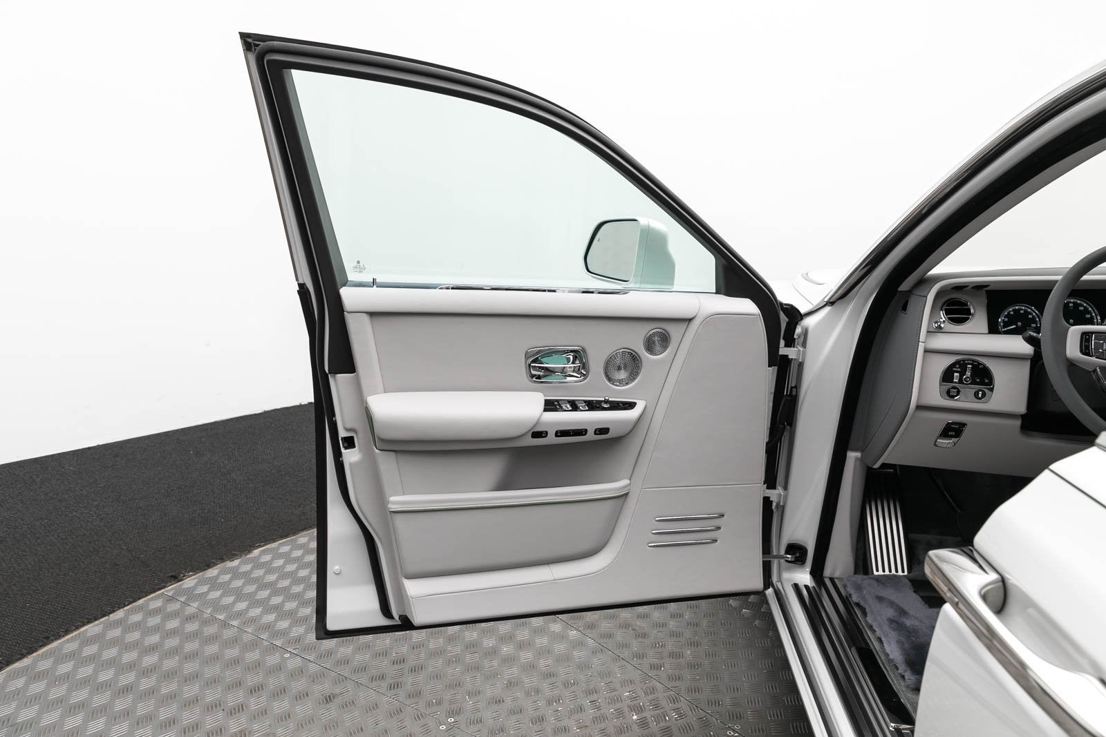 Rolls-Royce Phantom Plantino 2024