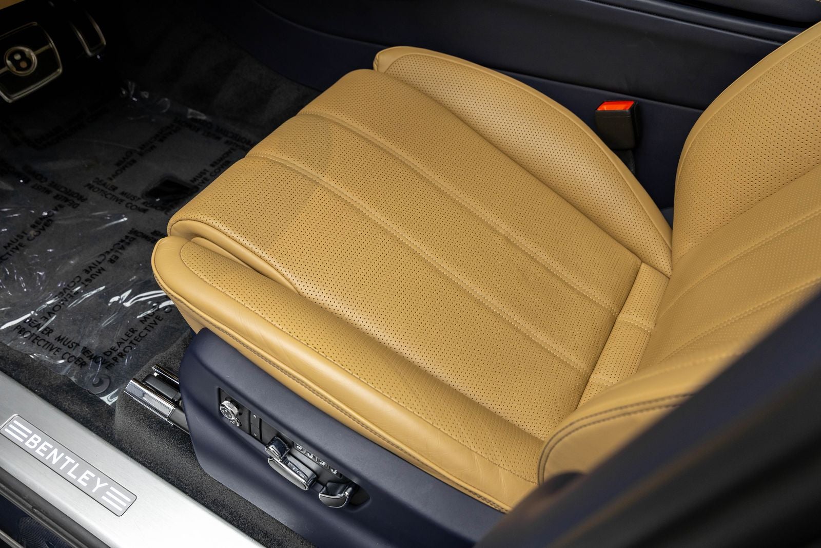 Bentley Bentayga V8 2021