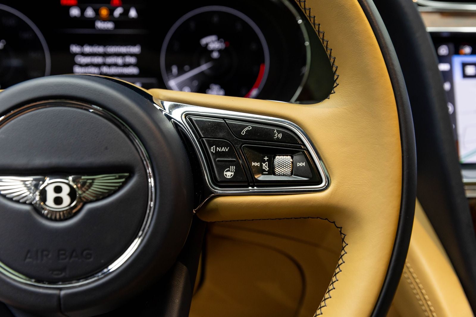 Bentley Bentayga V8 2021