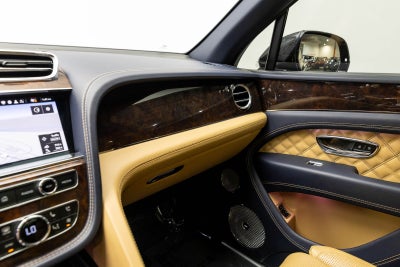 Bentley Bentayga V8 2021