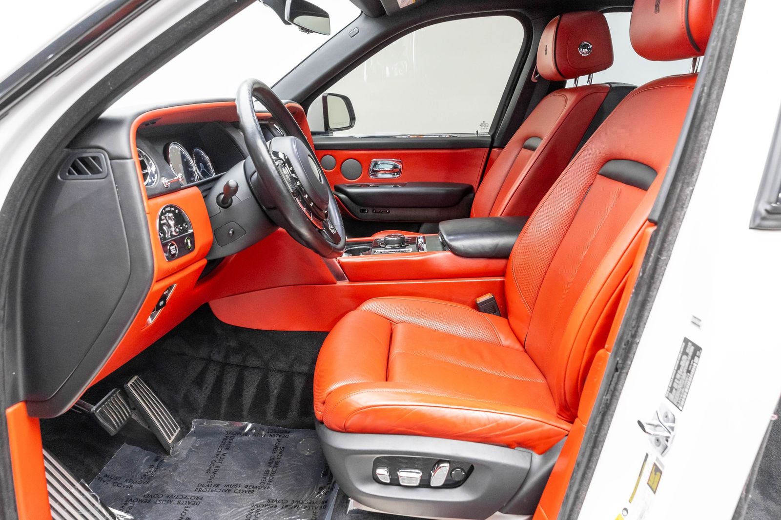 Rolls-Royce Cullinan SUV 2020