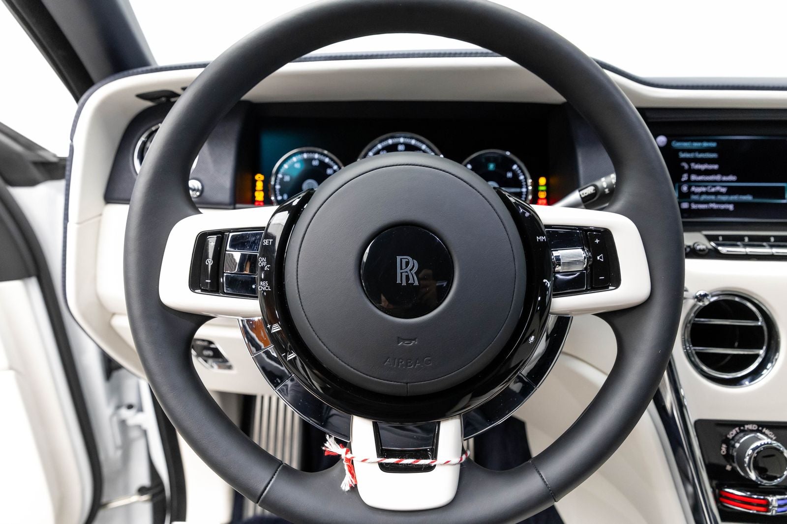 Rolls-Royce Cullinan SUV 2023