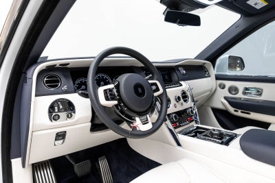 Rolls-Royce Cullinan SUV 2023