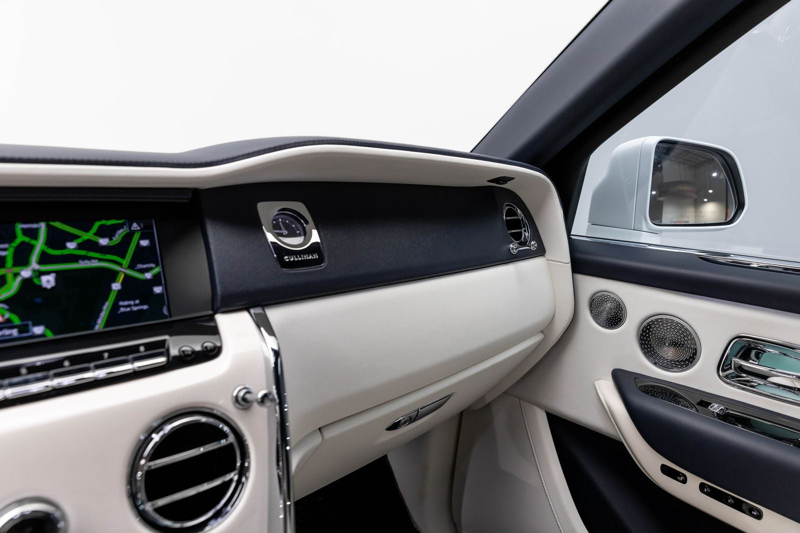 Rolls-Royce Cullinan SUV 2023