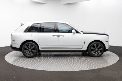 Rolls-Royce Cullinan SUV 2023