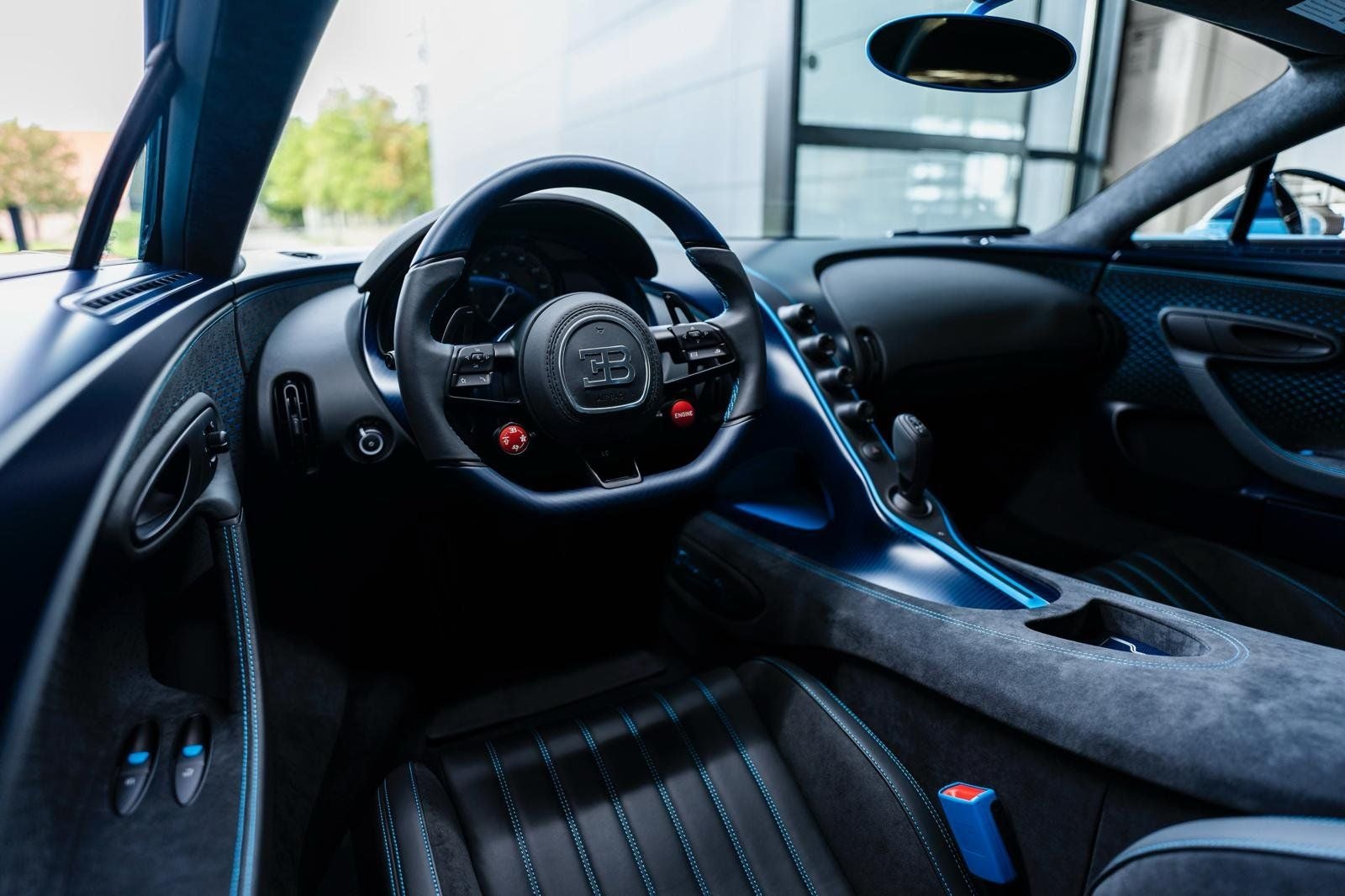 Bugatti Chiron Pure Sport 2023