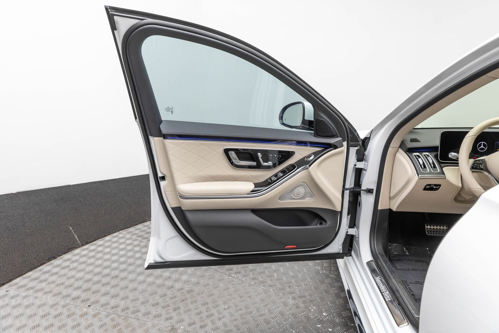 Mercedes-Benz S 580 2025 S 580