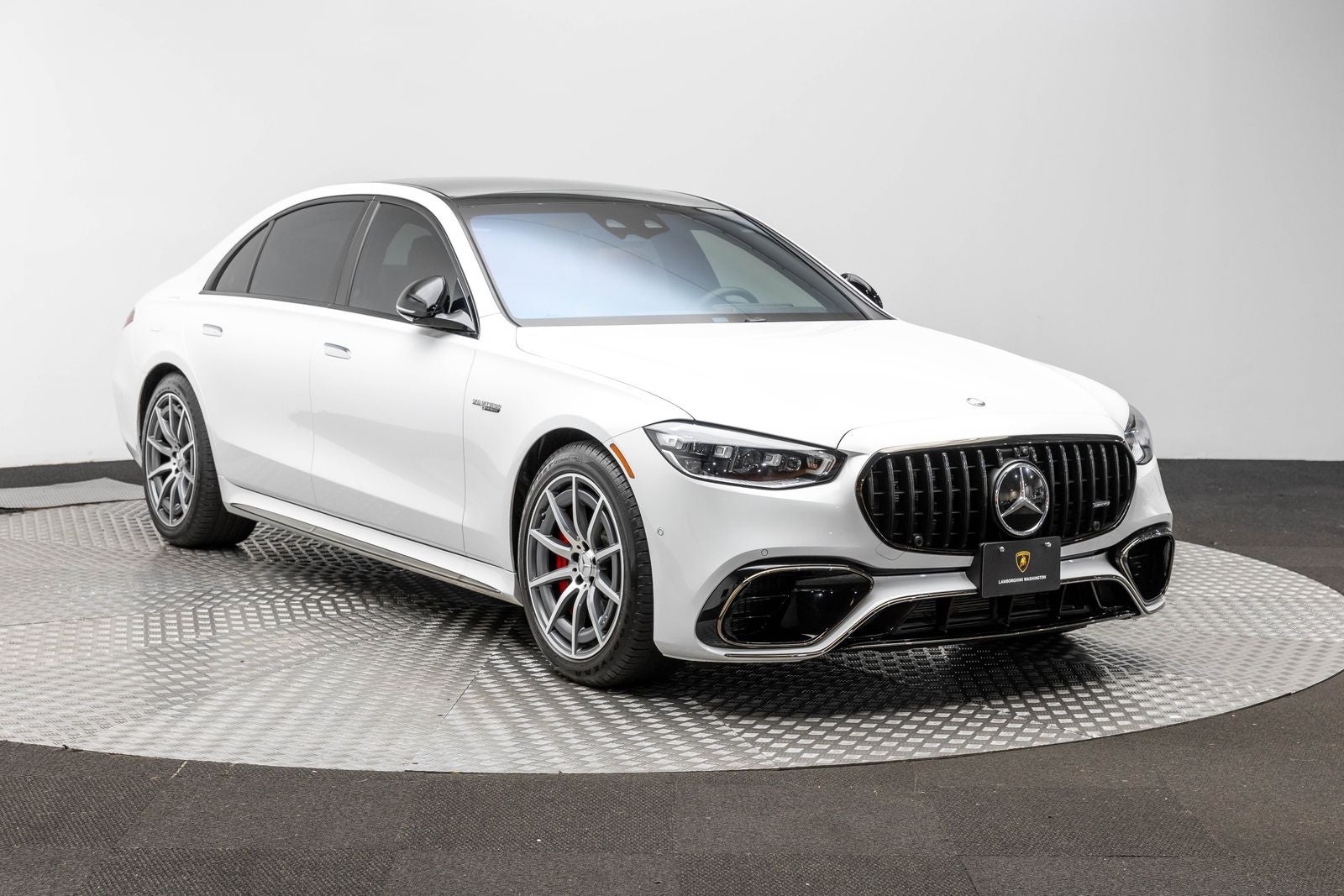 Mercedes-Benz AMG® S 63 E 2025 AMG® S 63 E