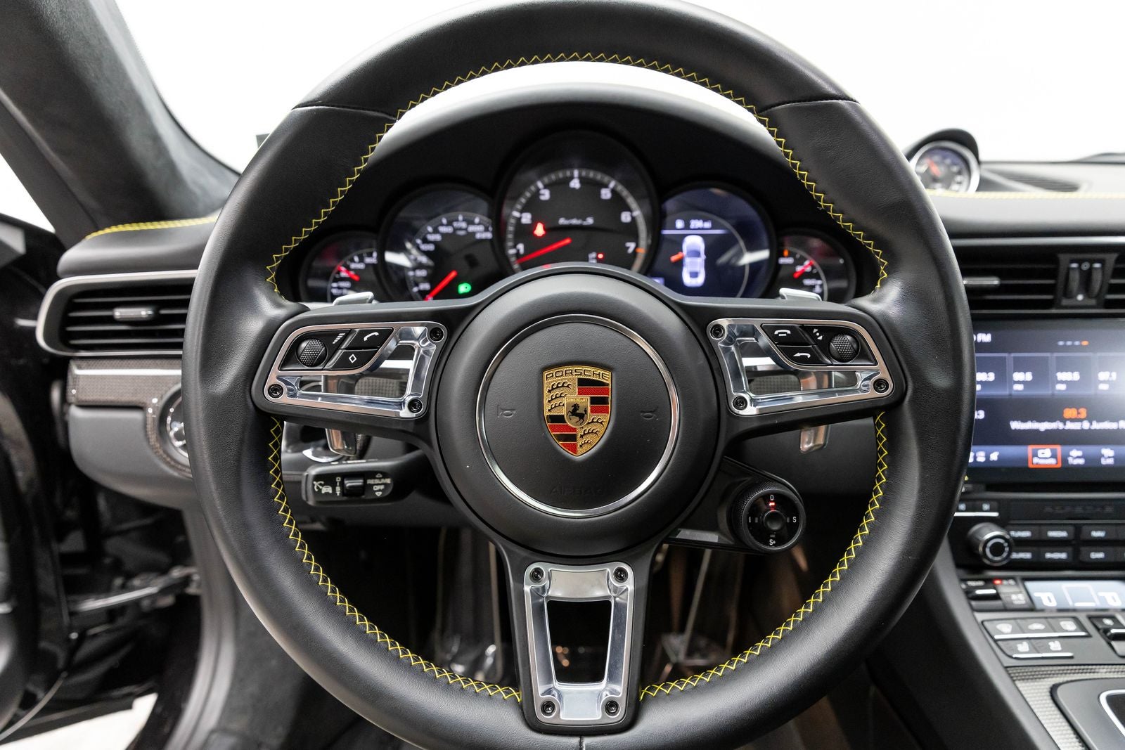 Porsche 911 Turbo S 2019