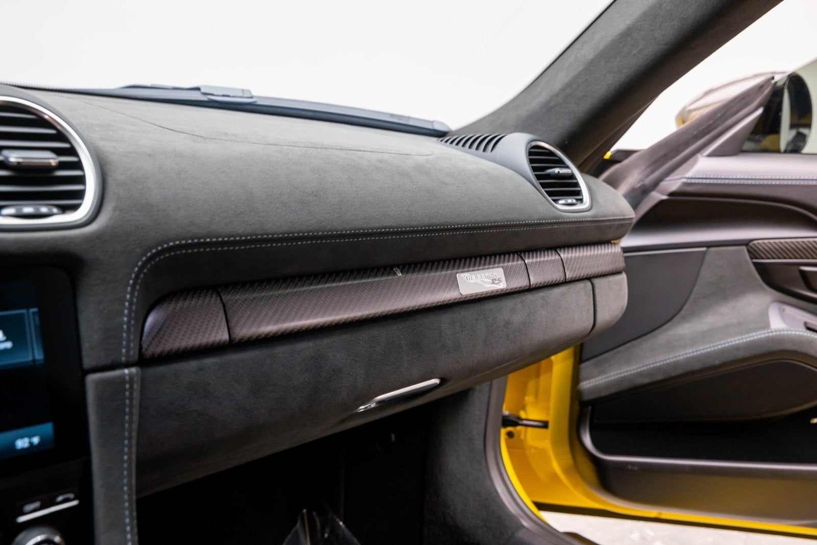 2024 Porsche 718 Cayman GT4 RS