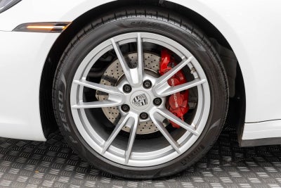 Porsche 911 Carrera 2020