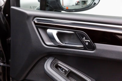 Porsche Macan AWD 2022