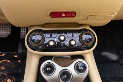 Ferrari California de 2 puertas descapotable de 2010