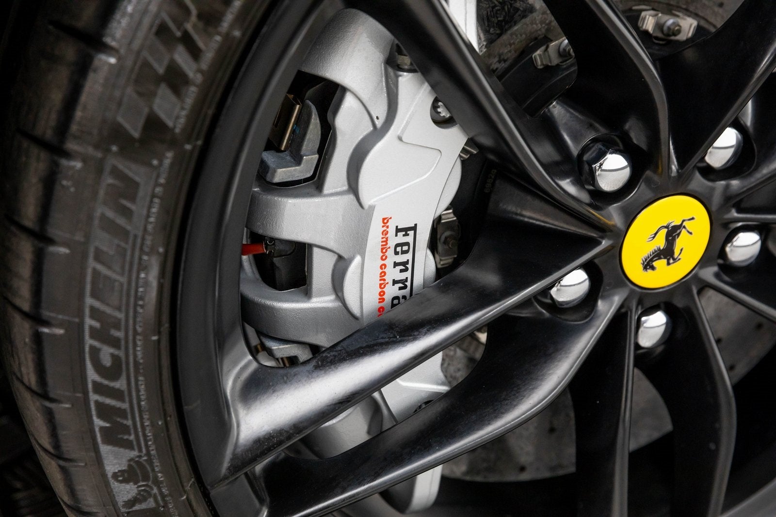 Ferrari 488 GTB Coupé 2018