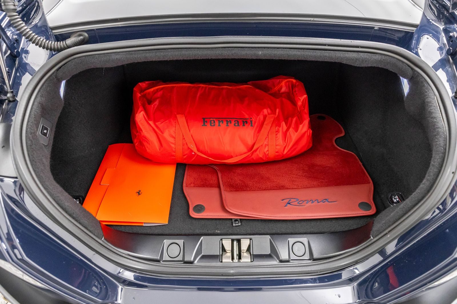 Ferrari Roma Coupé 2021