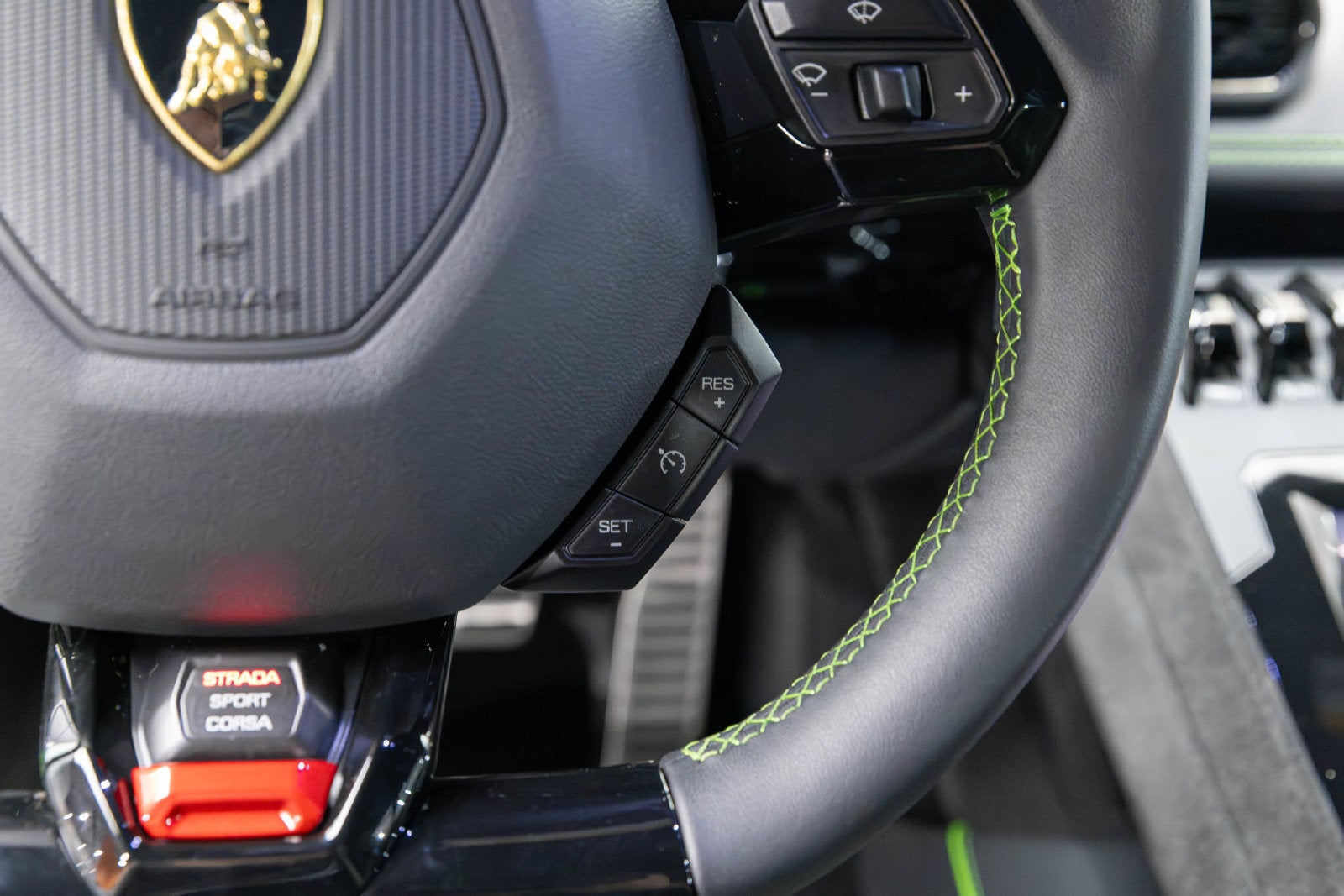 Lamborghini Huracán Tecnica Coupé 2023