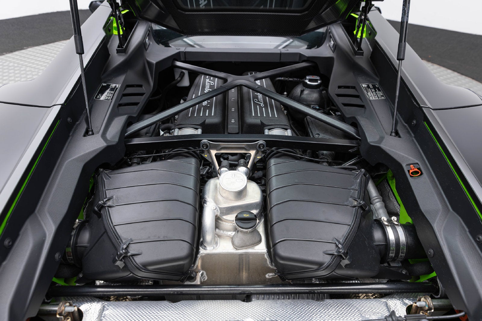 Lamborghini Huracán Tecnica Coupé 2023