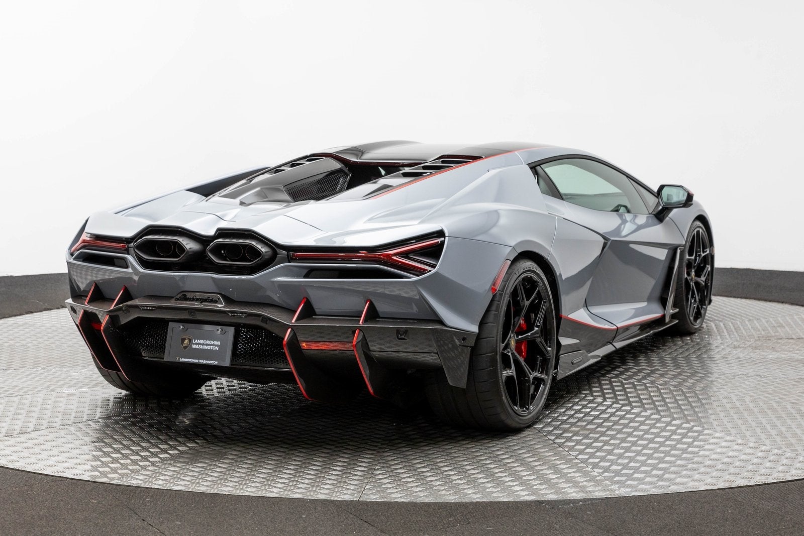 2024 Lamborghini Revuelto Coupé