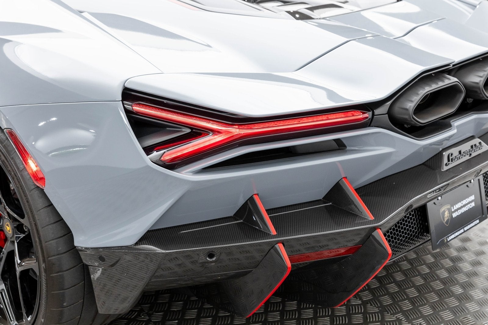 2024 Lamborghini Revuelto Coupé