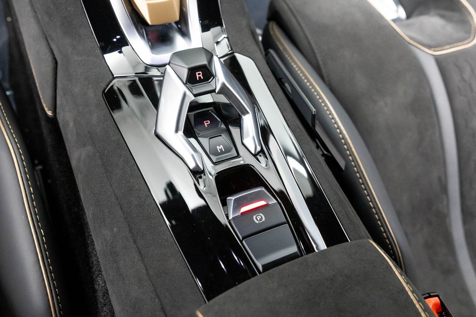 Lamborghini Huracán Sterrato Coupé 2024