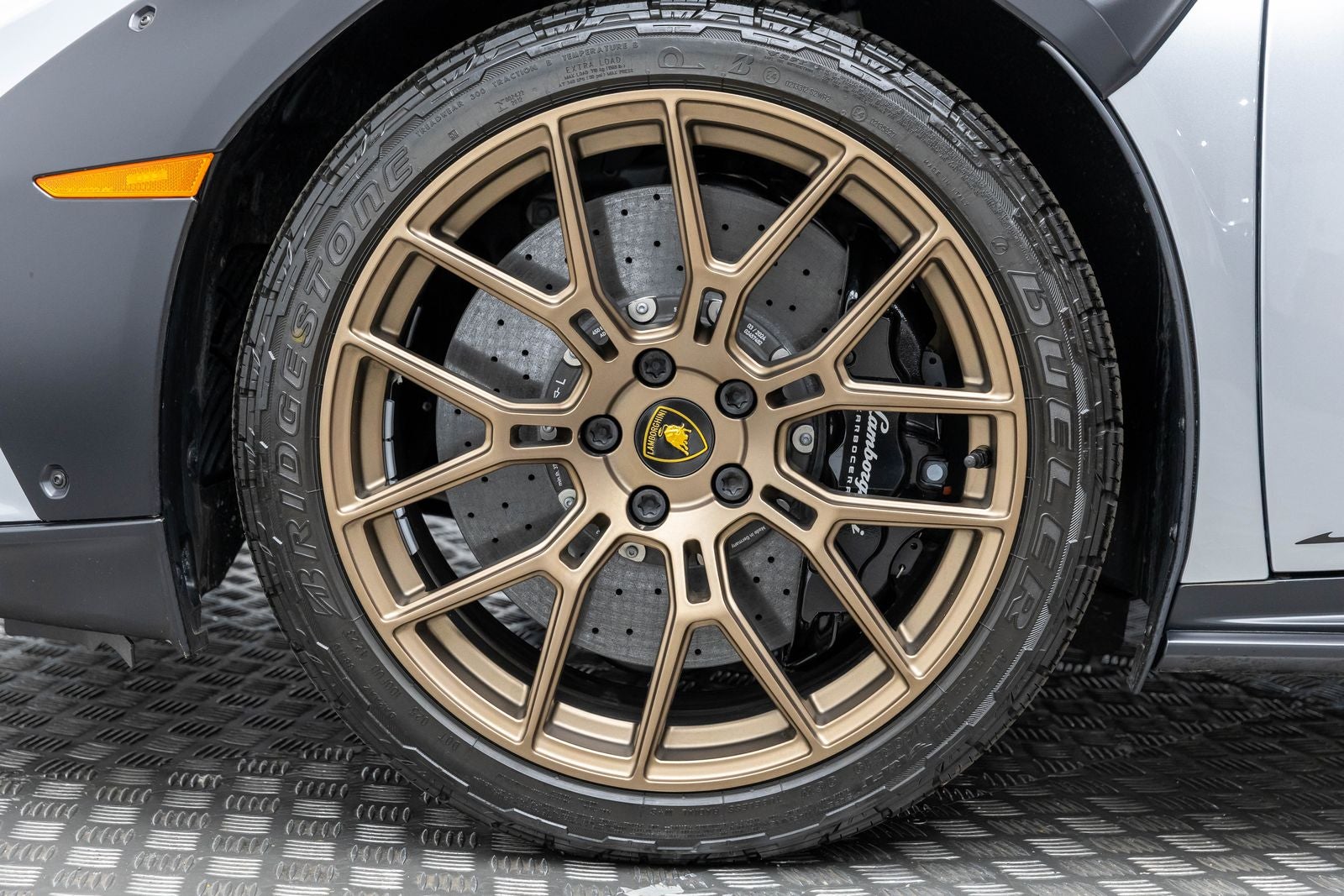 Lamborghini Huracán Sterrato Coupé 2024