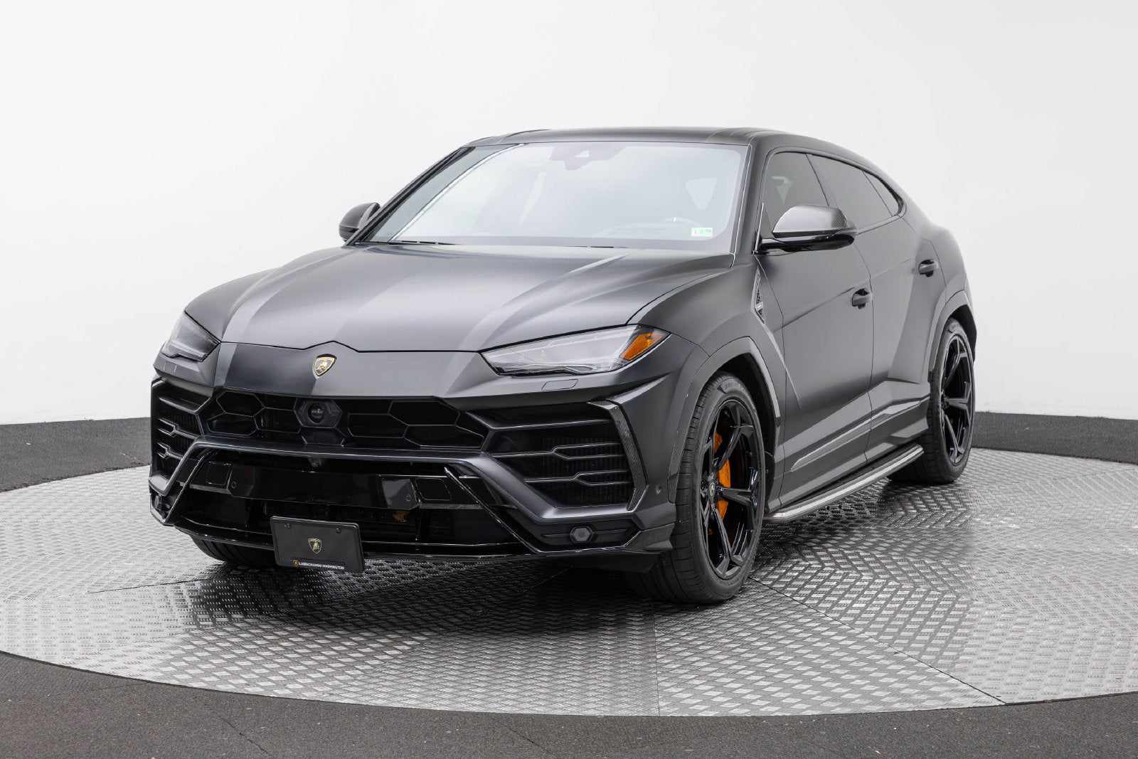 Lamborghini Urus AWD 2021