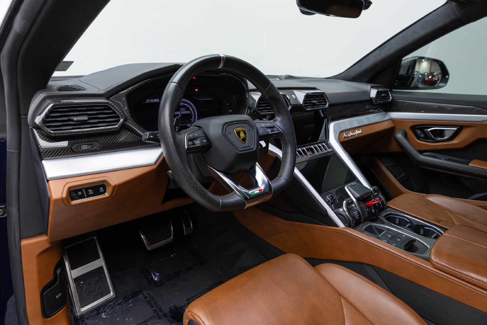 Lamborghini Urus AWD 2021