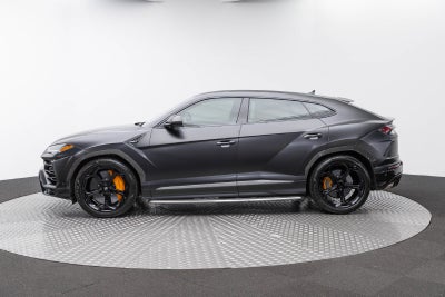 Lamborghini Urus AWD 2021