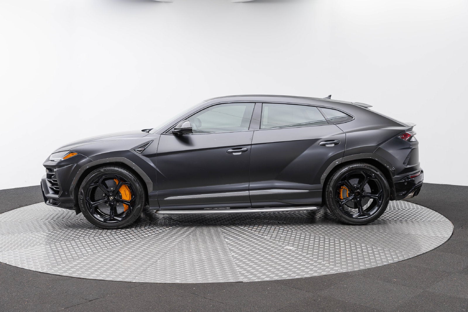 Lamborghini Urus AWD 2021