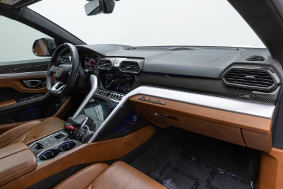 Lamborghini Urus AWD 2021