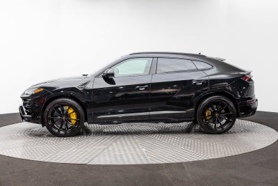 2022 Lamborghini Urus AWD