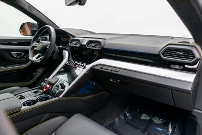 2022 Lamborghini Urus AWD