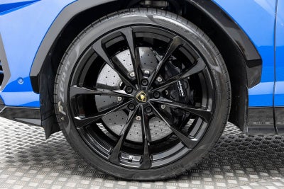 Lamborghini Urus 2019 con tracción total