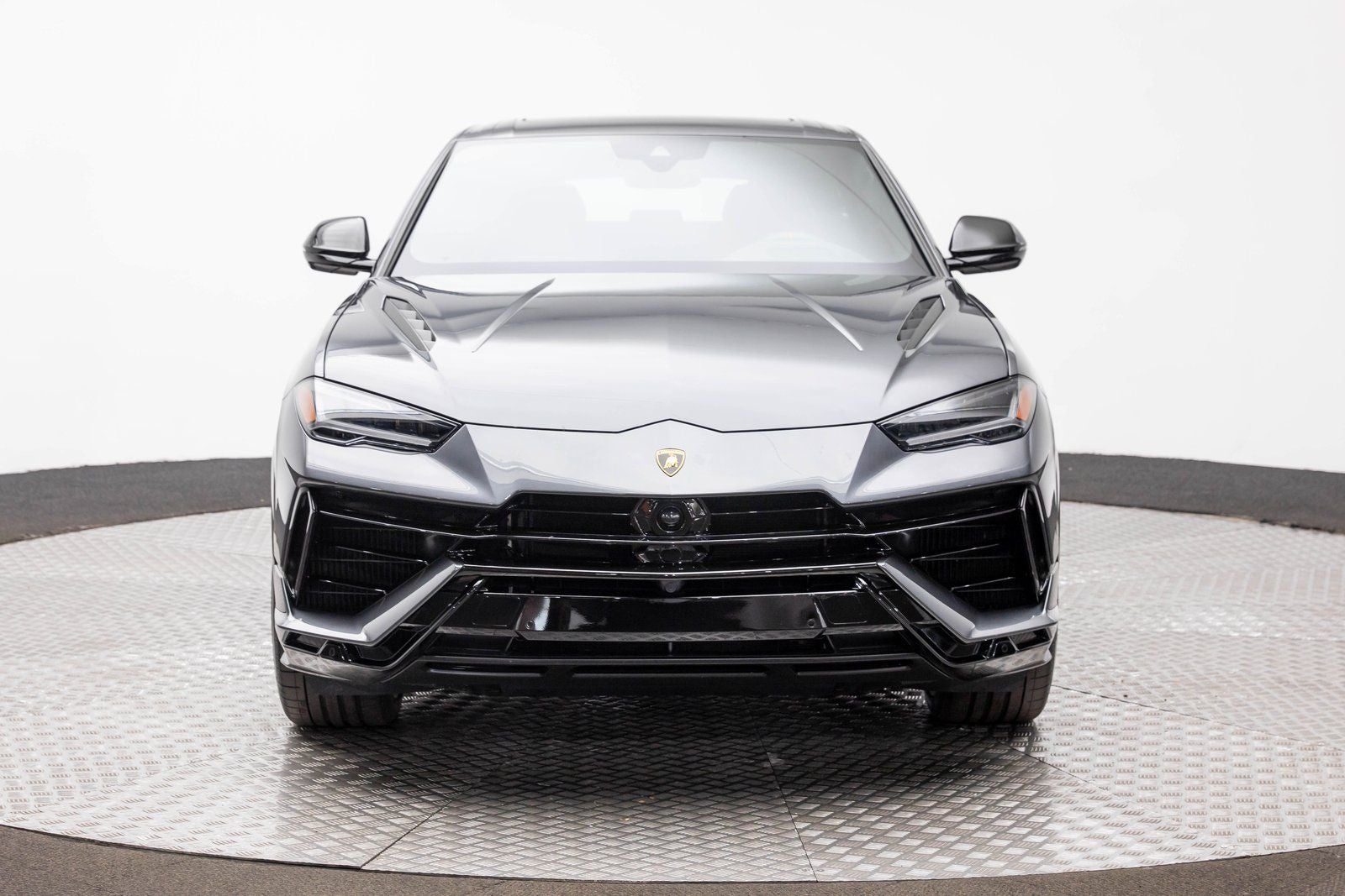 2023 Lamborghini Urus S